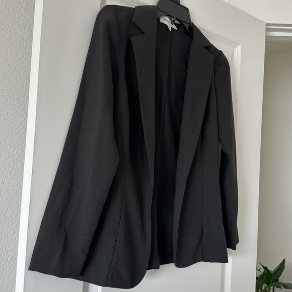 Charlotte Russe Blazer - Picture 3 of 5